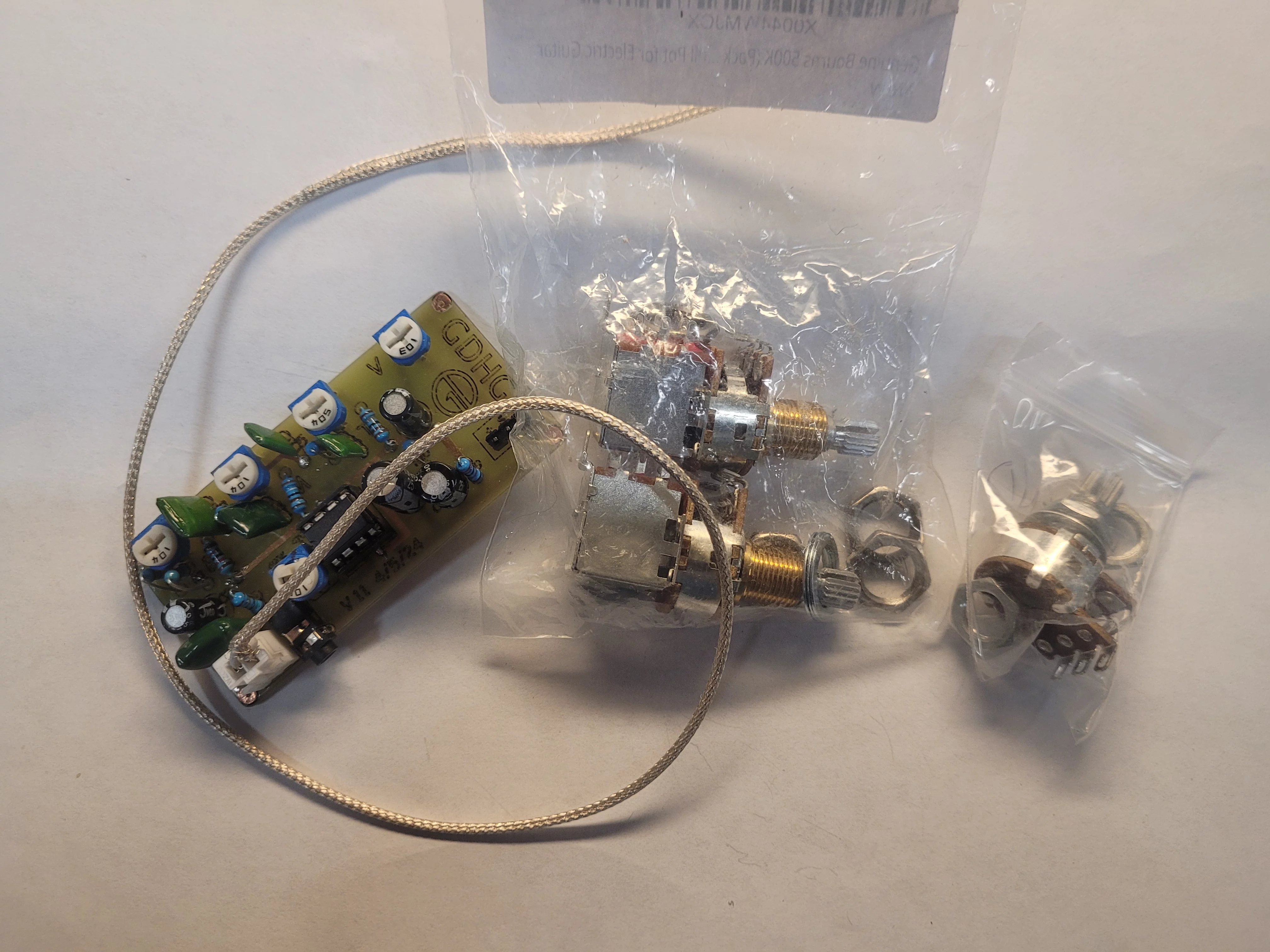 GDG Preamp Humbucker-Piezo Combo
