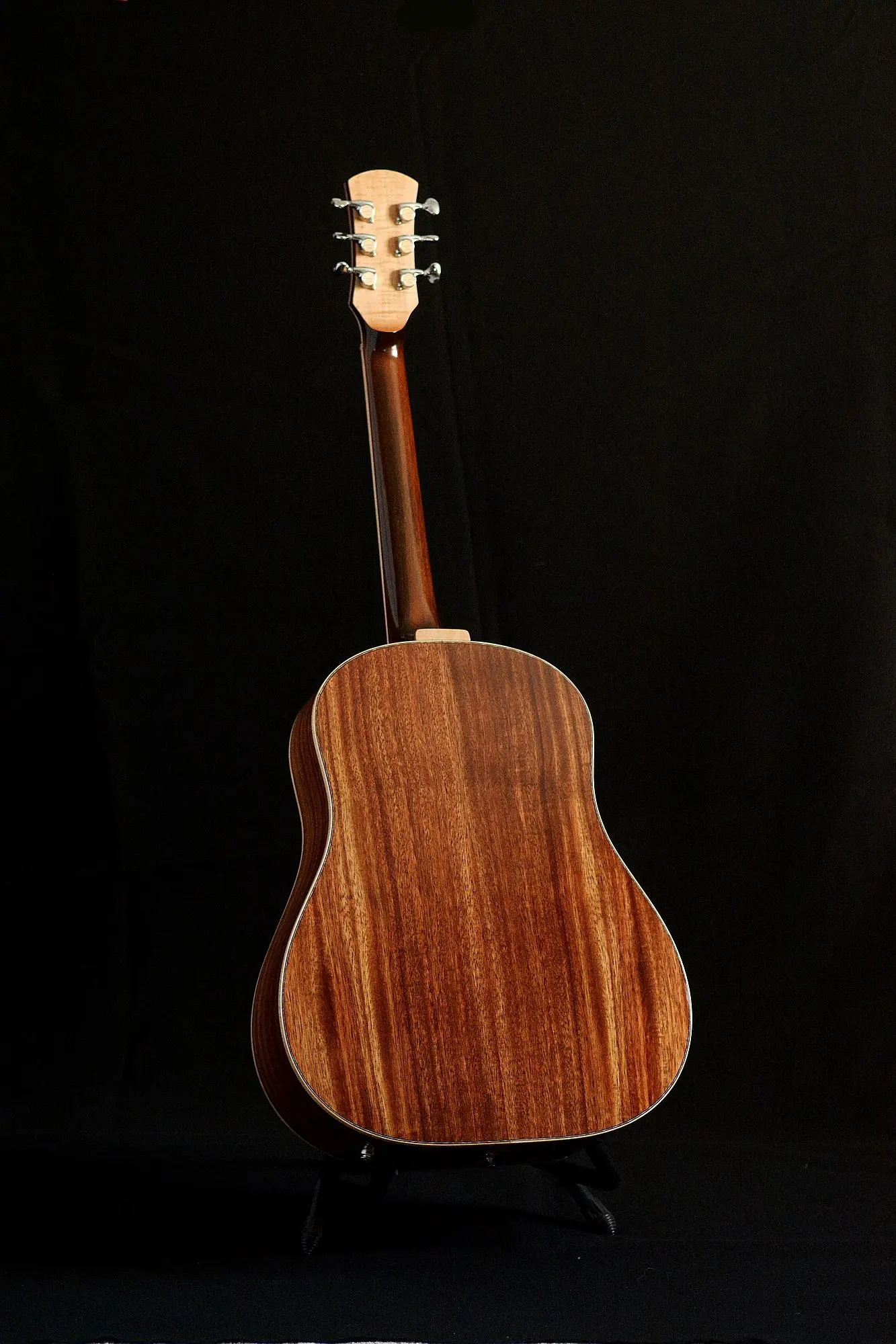 G22 Indian Black Laurel Guitar Back