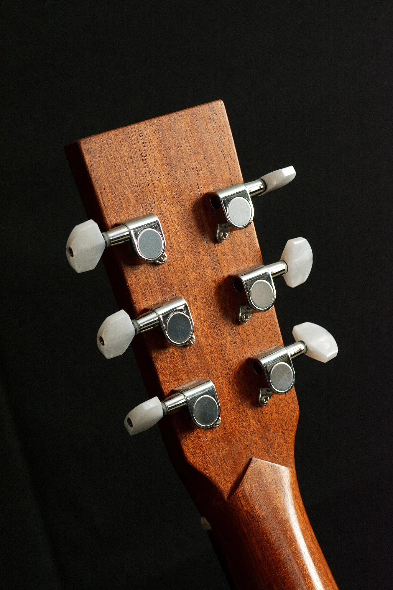 G12 Back of Guitar Headstock