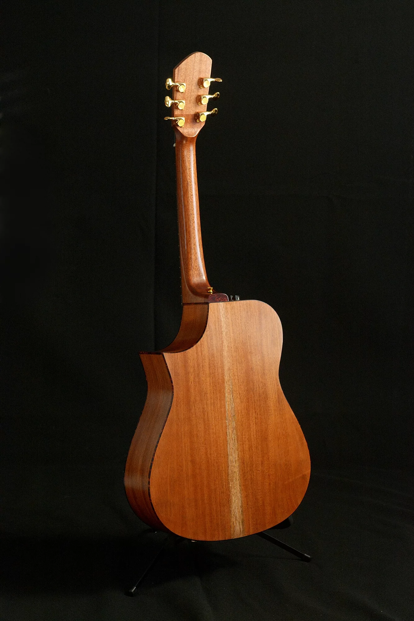 G18 All Mahogany Guitar Back
