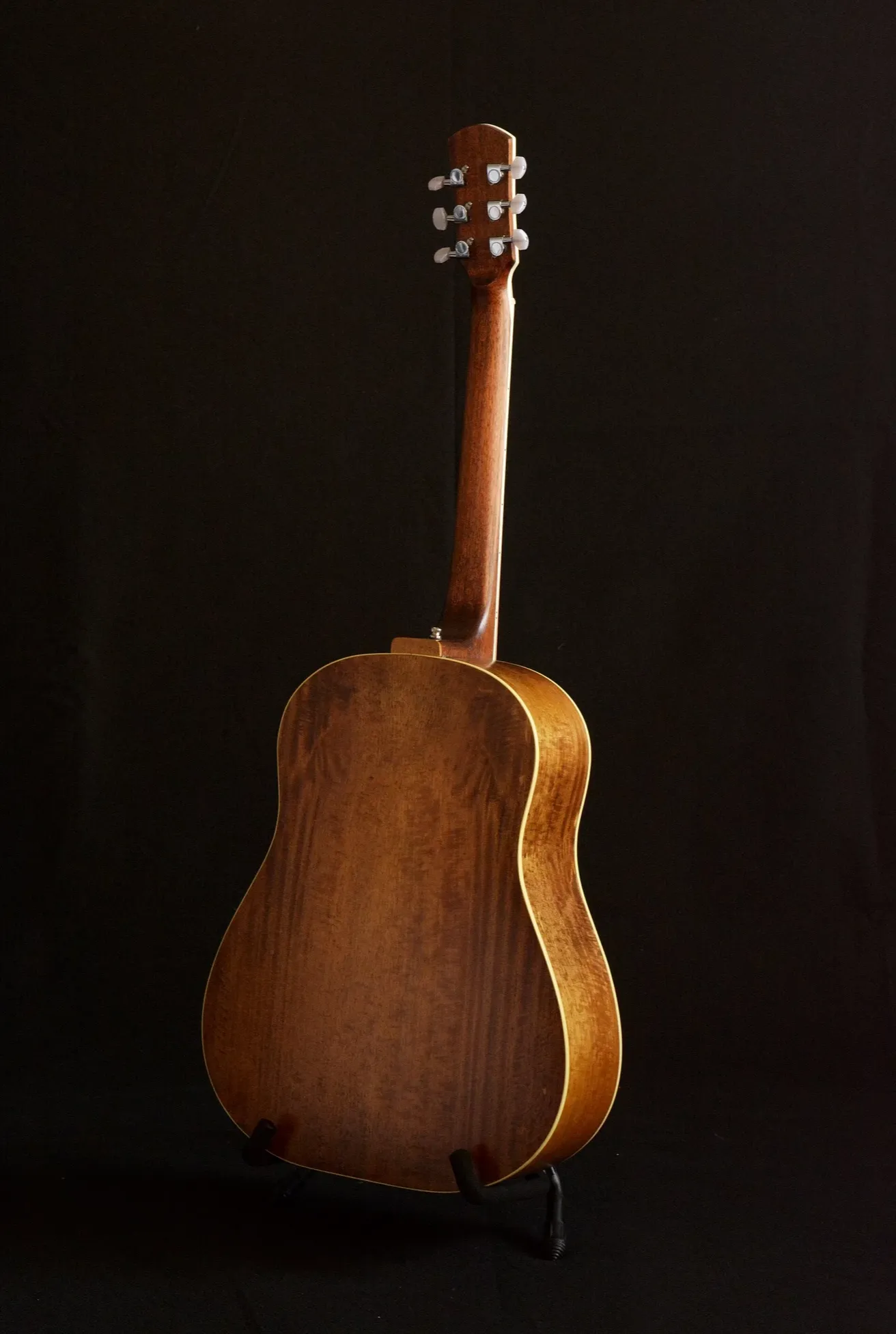 G19 Movingui J45 Guitar Back