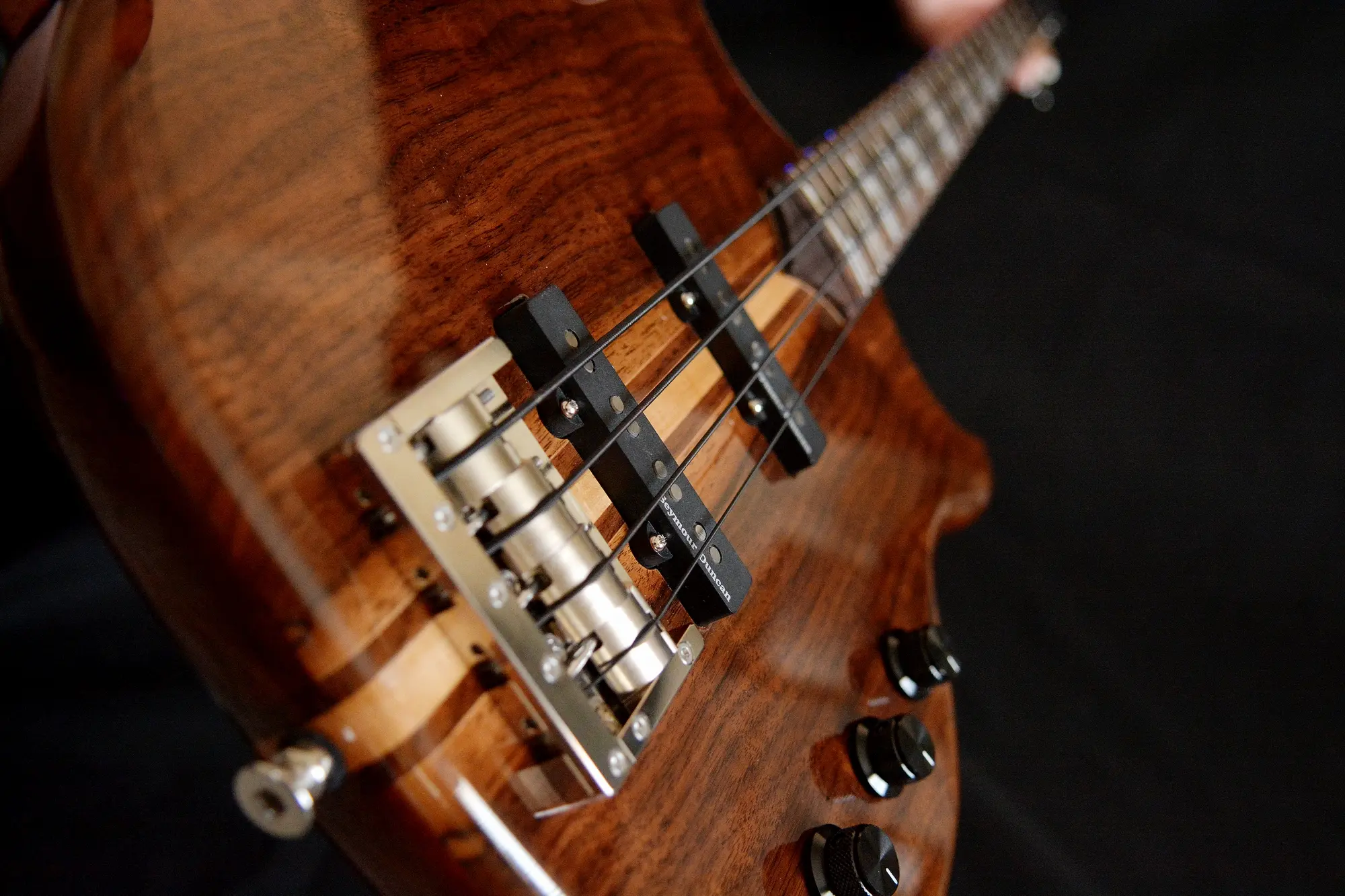 G25 Bass Perspective View
