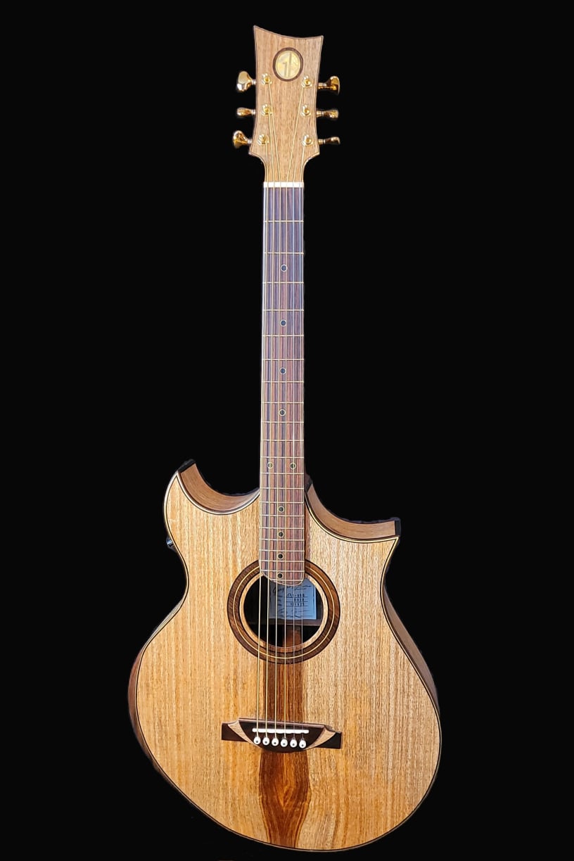 Front of Mango G28