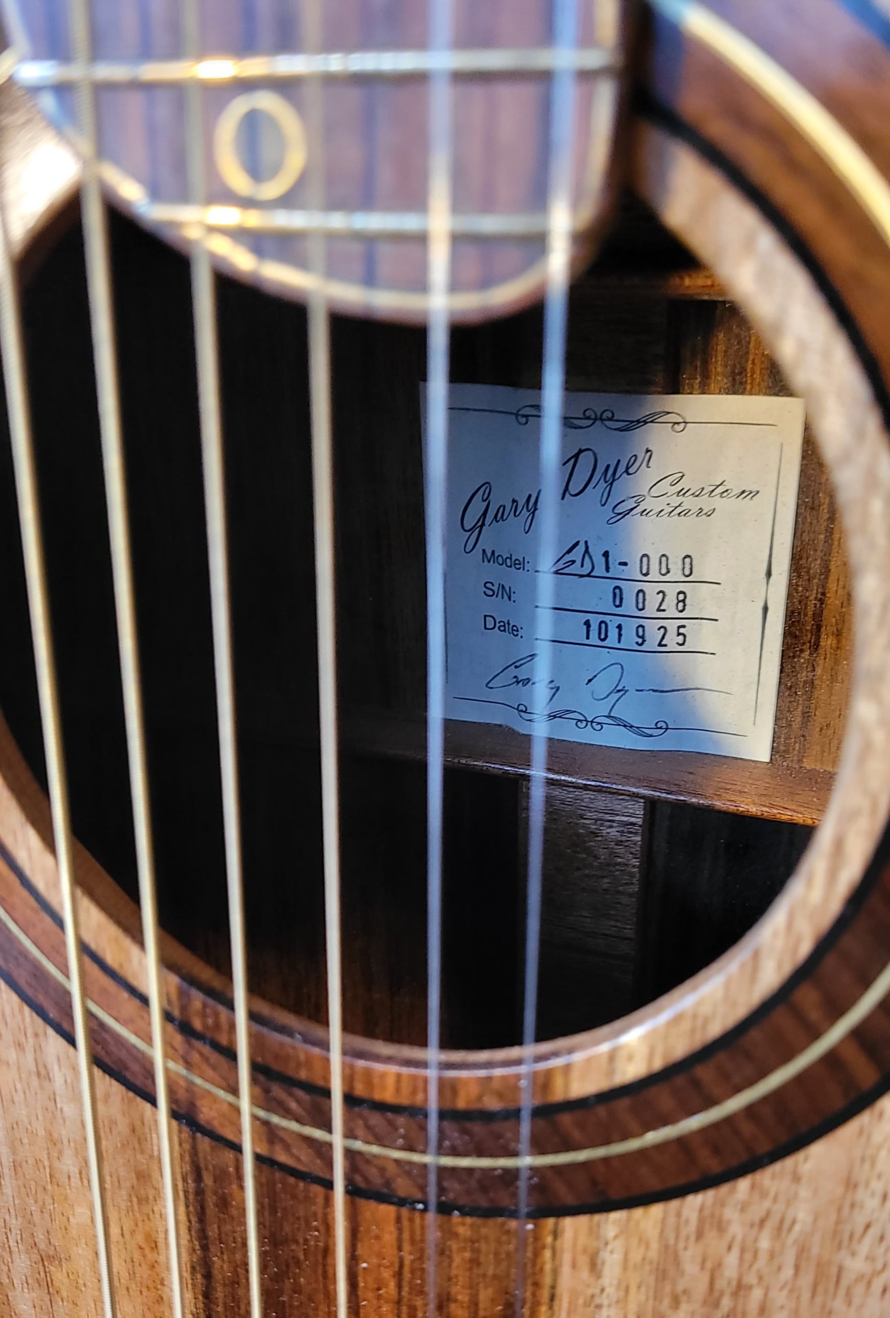 G28 Sound Hole and Label